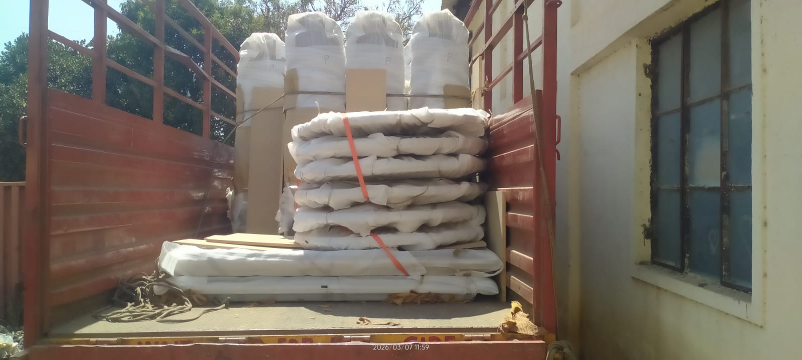 Packing material and carton setup